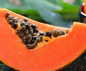 Here are 13 reasons papaya is a health buddy